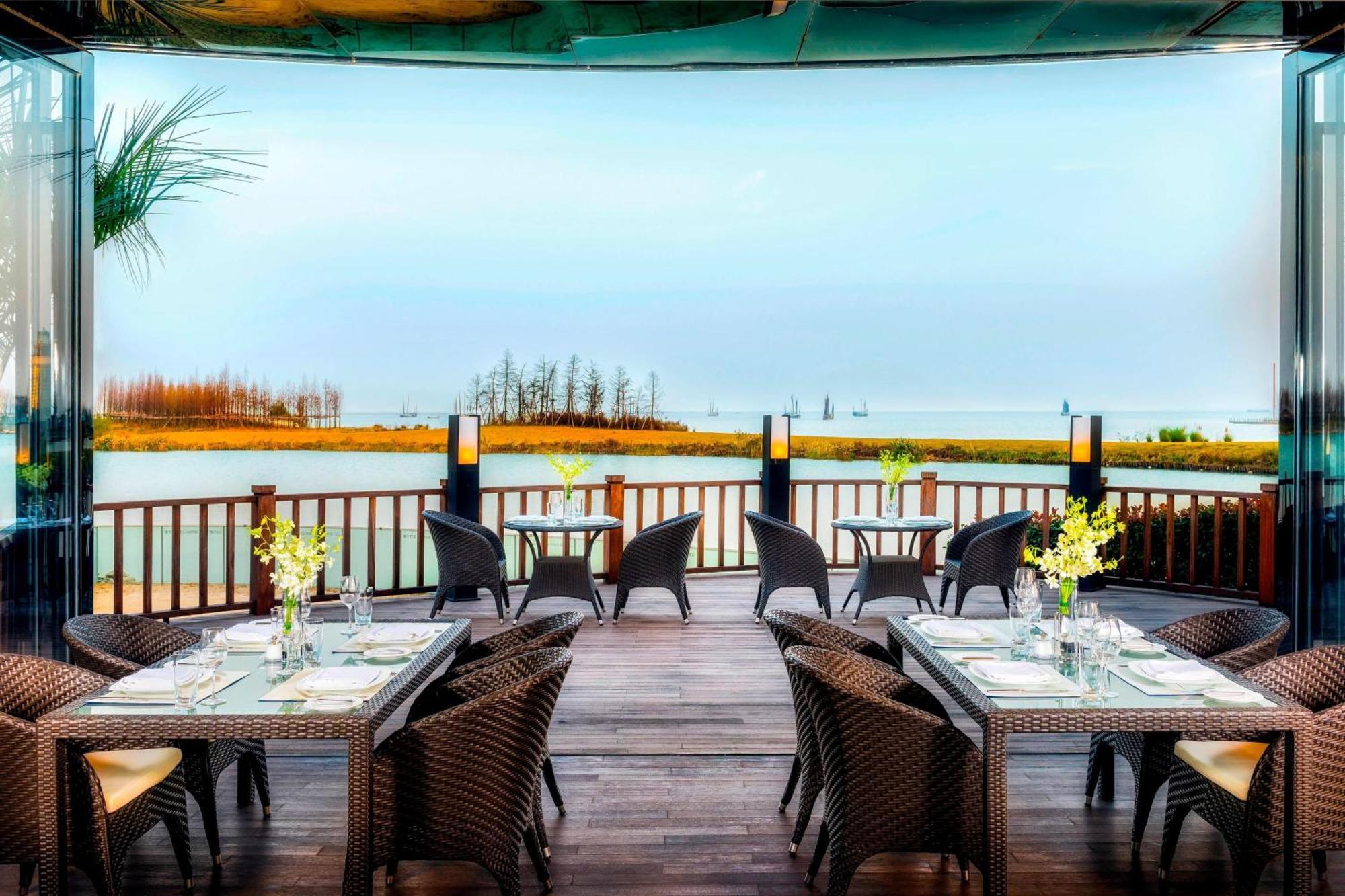 Sheraton Huzhou Taihu Lake Hot Spring Resort & Spa Exterior foto
