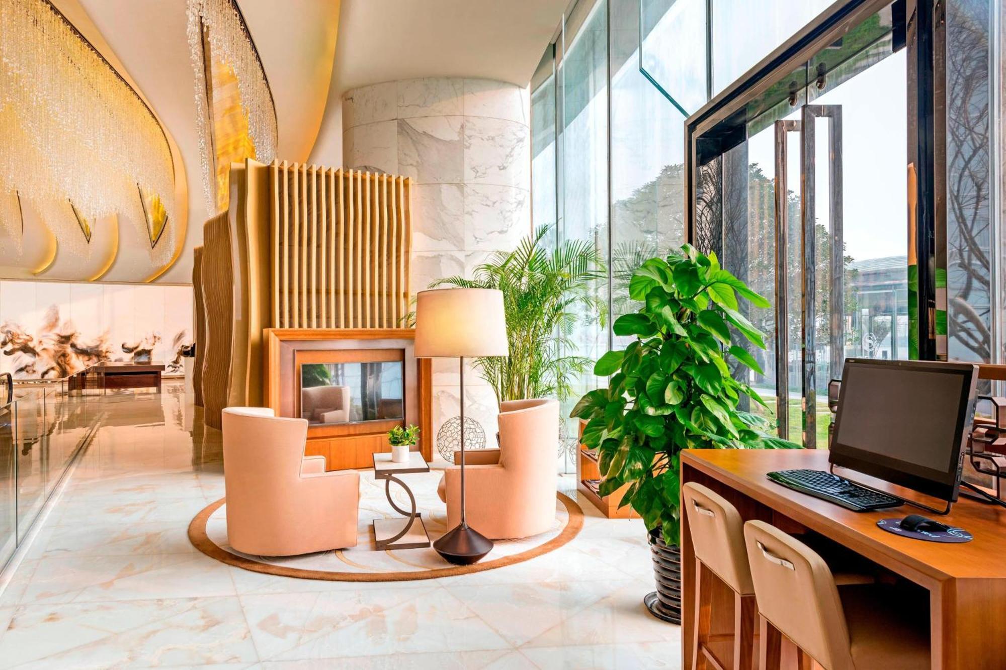 Sheraton Huzhou Taihu Lake Hot Spring Resort & Spa Exterior foto