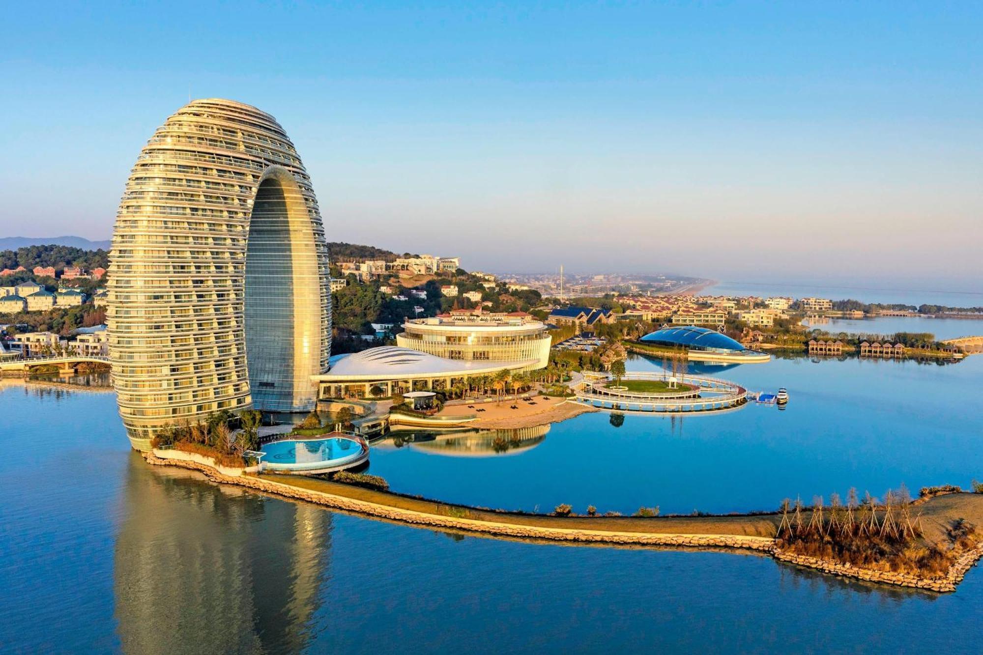 Sheraton Huzhou Taihu Lake Hot Spring Resort & Spa Exterior foto